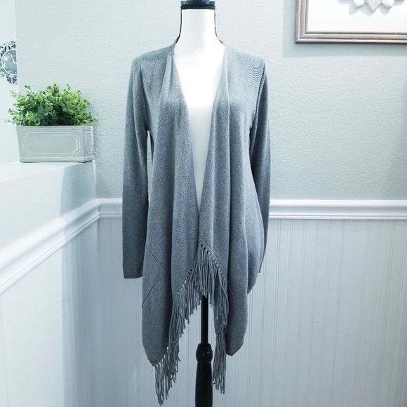 Banana Republic Factory Sweaters - Banana Republic Factory Sweater Gray
